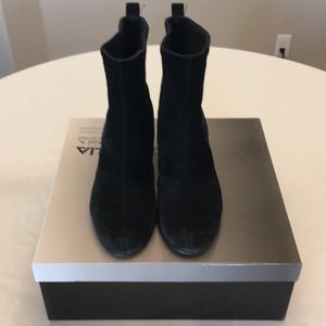 Aquatalia  by Marvin K Suede boots
